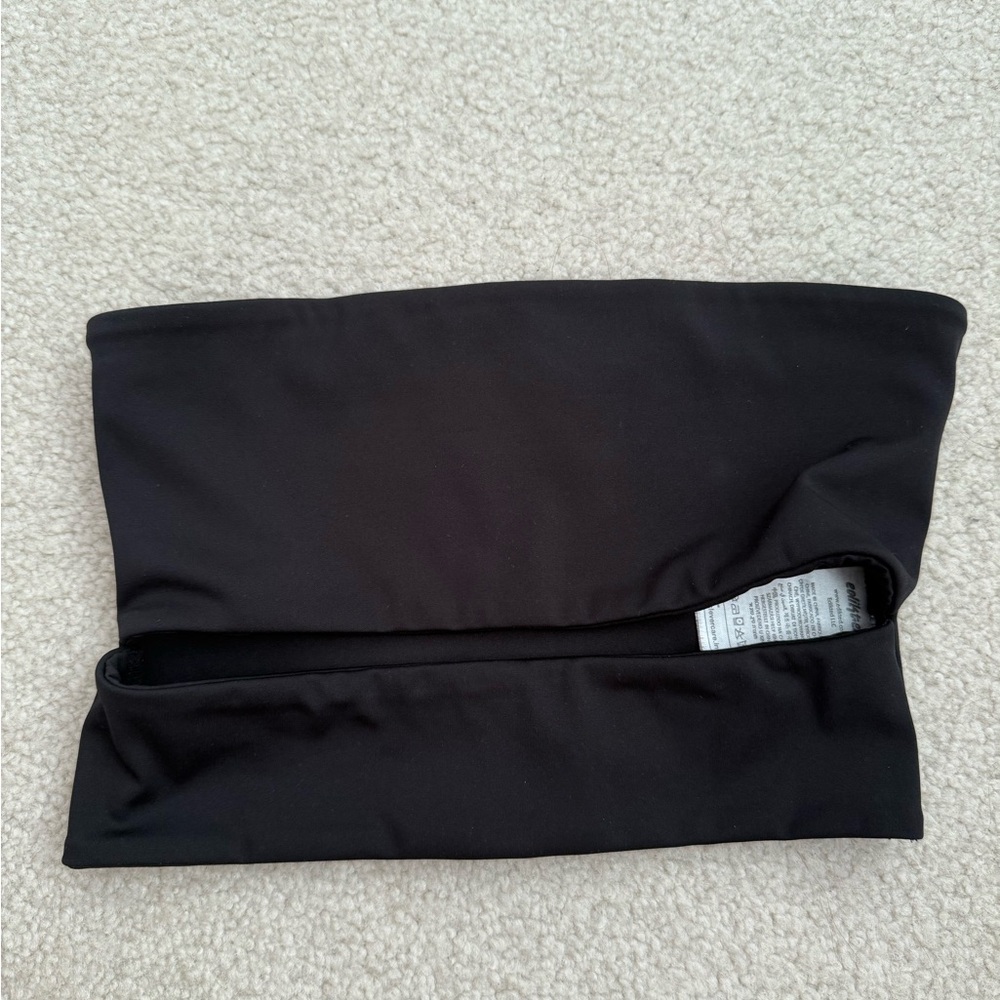 Edikted black tube top with slit